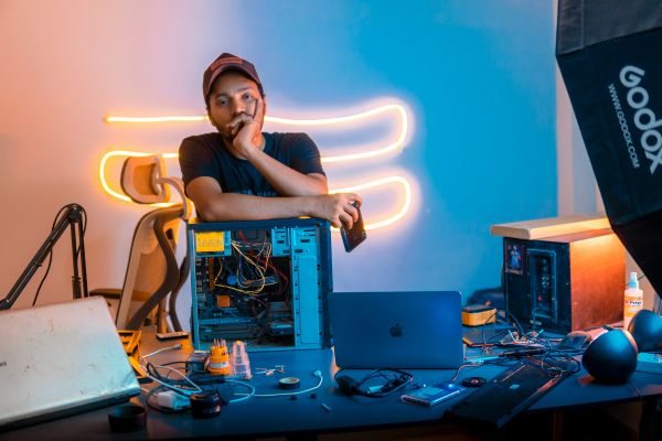 Solutions professionnelles pour assurer la maintenance informatique à Marseille